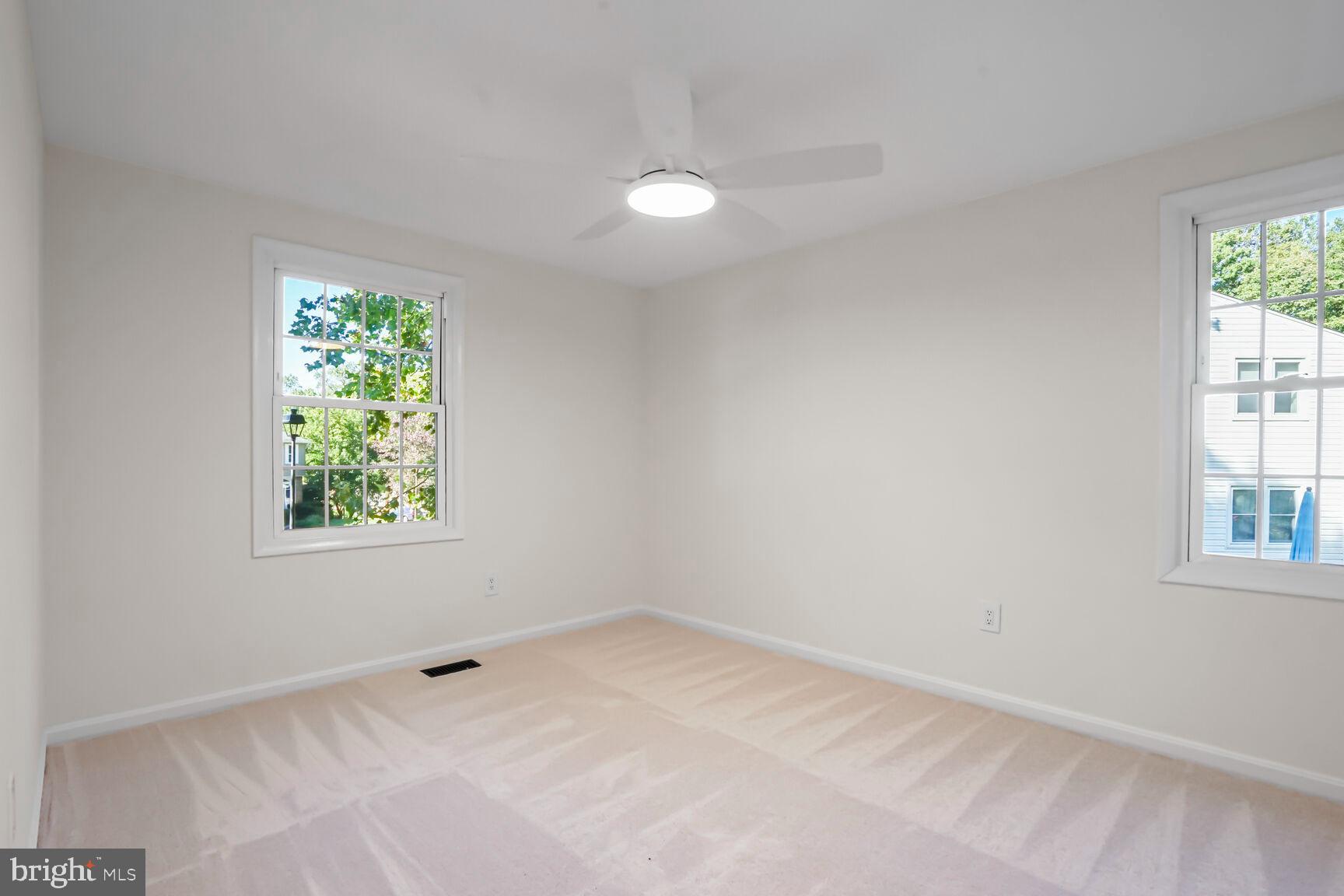 8374 Magic Leaf Road Springfield, VA 22153 - Photo 33 of 55 Gallery Image 33