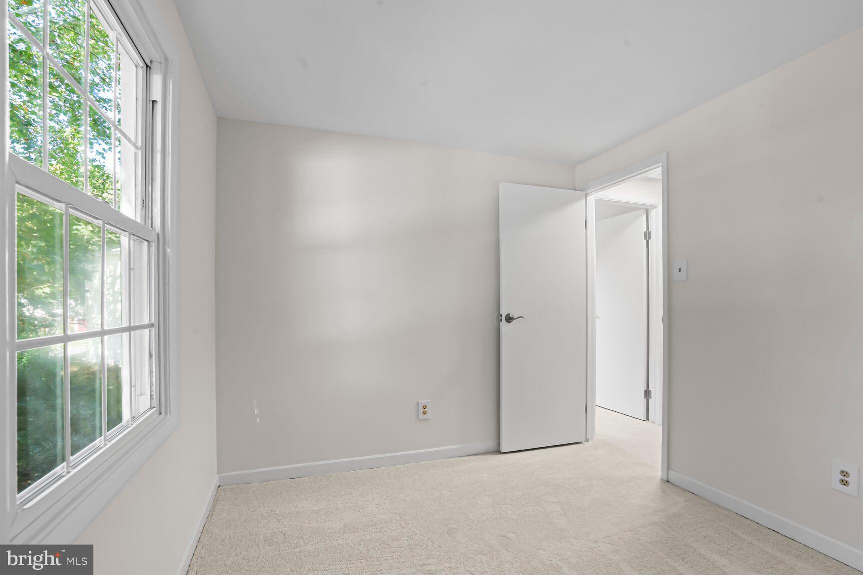 8374 Magic Leaf Road Springfield, VA 22153 - Photo 36 of 55 Gallery Image 36