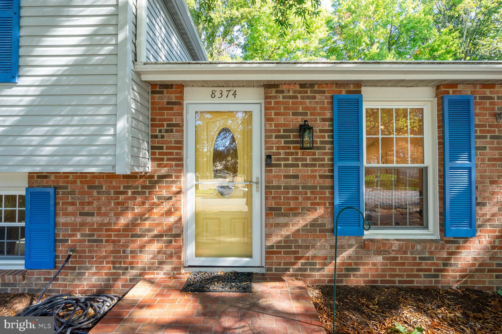8374 Magic Leaf Road Springfield, VA 22153 - Photo 5 of 55 Gallery Image 5
