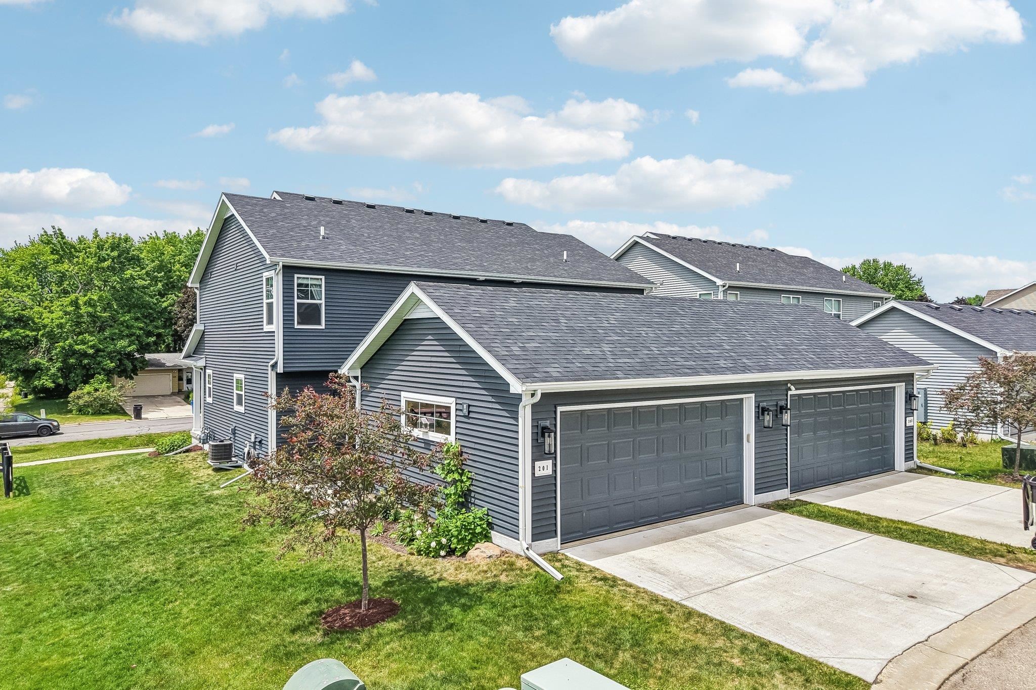 201 North Division Street Waunakee, WI 53597 - Photo 30 of 38