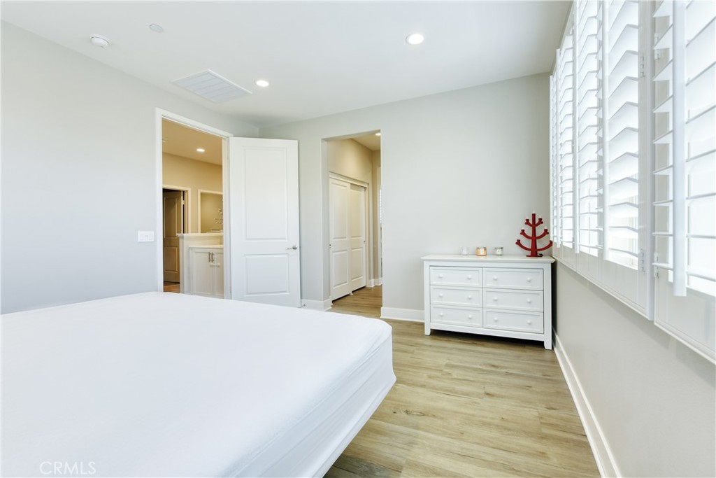 99 Fuchsia Lake Forest, CA 92630 - Photo 11 of 32 Primary bedroom