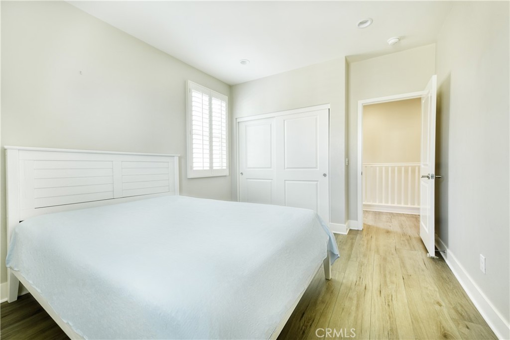 99 Fuchsia Lake Forest, CA 92630 - Photo 17 of 32 Secondary bedroom
