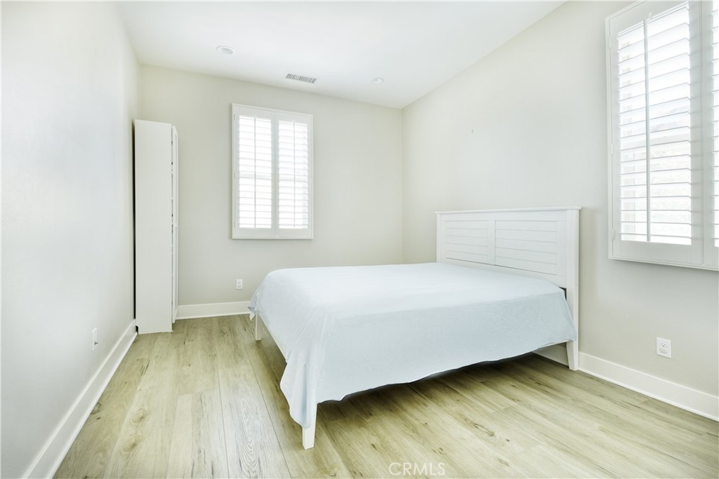 99 Fuchsia Lake Forest, CA 92630 - Photo 18 of 32 Secondary bedroom