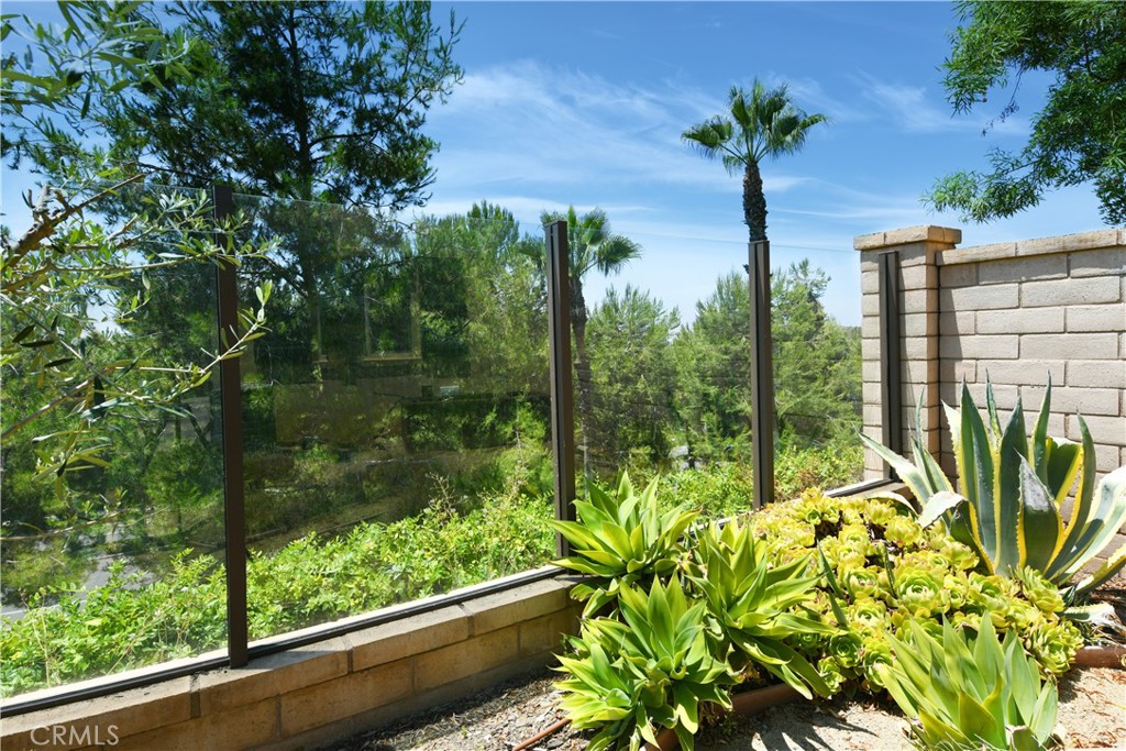 99 Fuchsia Lake Forest, CA 92630 - Photo 31 of 32 Outdoor area