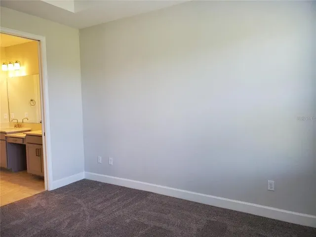 $3,300 | 3016 Formia Court, Bradenton, FL 34211