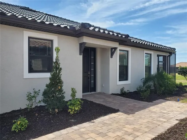 $3,300 | 3016 Formia Court, Bradenton, FL 34211