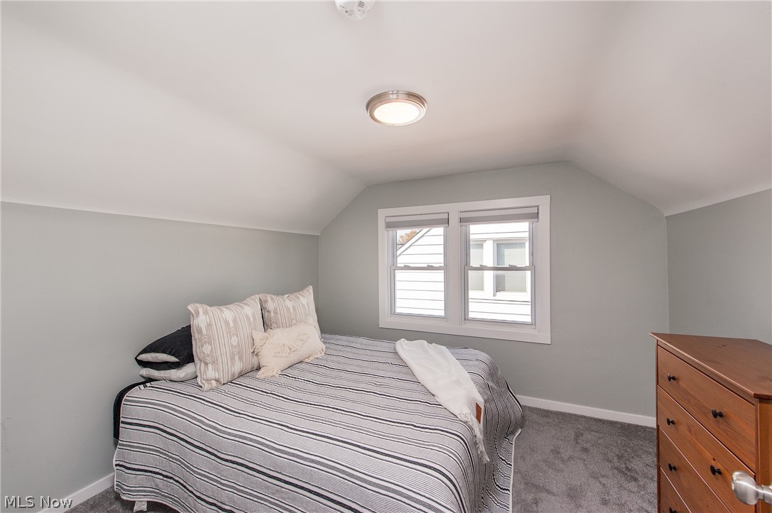 4165 Stilmore Road Cleveland, OH 44121 - Photo 18 of 25 Gallery Image 18