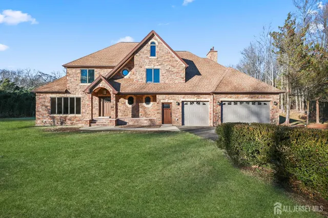 $1,895,000 | 268-268 Matchaponix Avenue, Monroe Township, NJ 08831