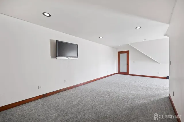 $1,795,000 | 268-268 Matchaponix Avenue, Monroe Township, NJ 08831