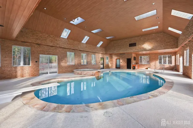 $1,795,000 | 268-268 Matchaponix Avenue, Monroe Township, NJ 08831