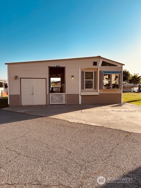 8818 Crescent Bar Road Northwest, Unit 151 Quincy, WA 98848 - Photo 1 of 22