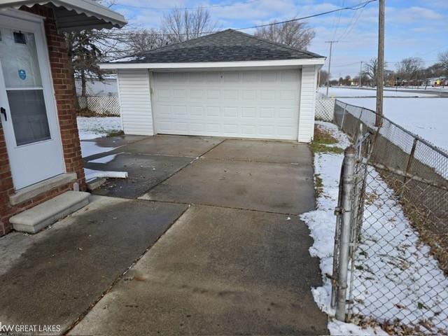 18595 Stephens Eastpointe, MI 48021 - Photo 4 of 30