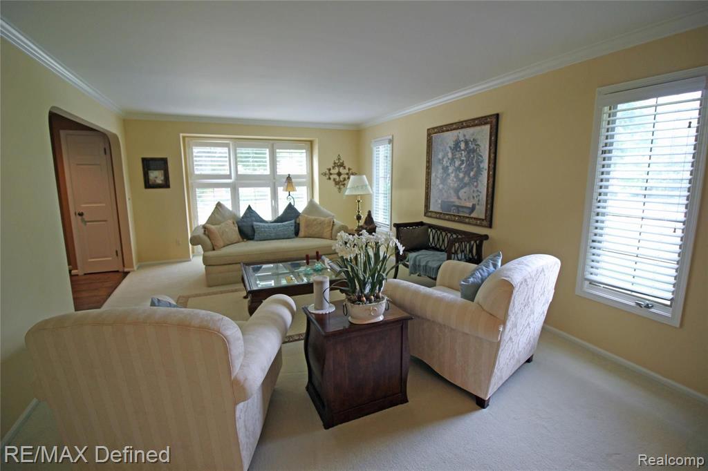 1360 Kingsview Avenue Rochester Hills, MI 48309 - Photo 11 of 27
