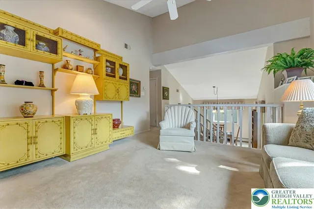 a view of an entryway with furniture