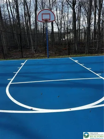 $395,900 | 8495 Bumble Bee Way, Tobyhanna, PA 18466