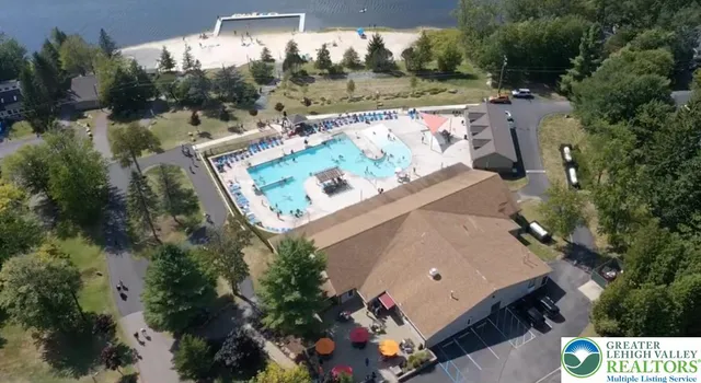 $395,900 | 8495 Bumble Bee Way, Tobyhanna, PA 18466