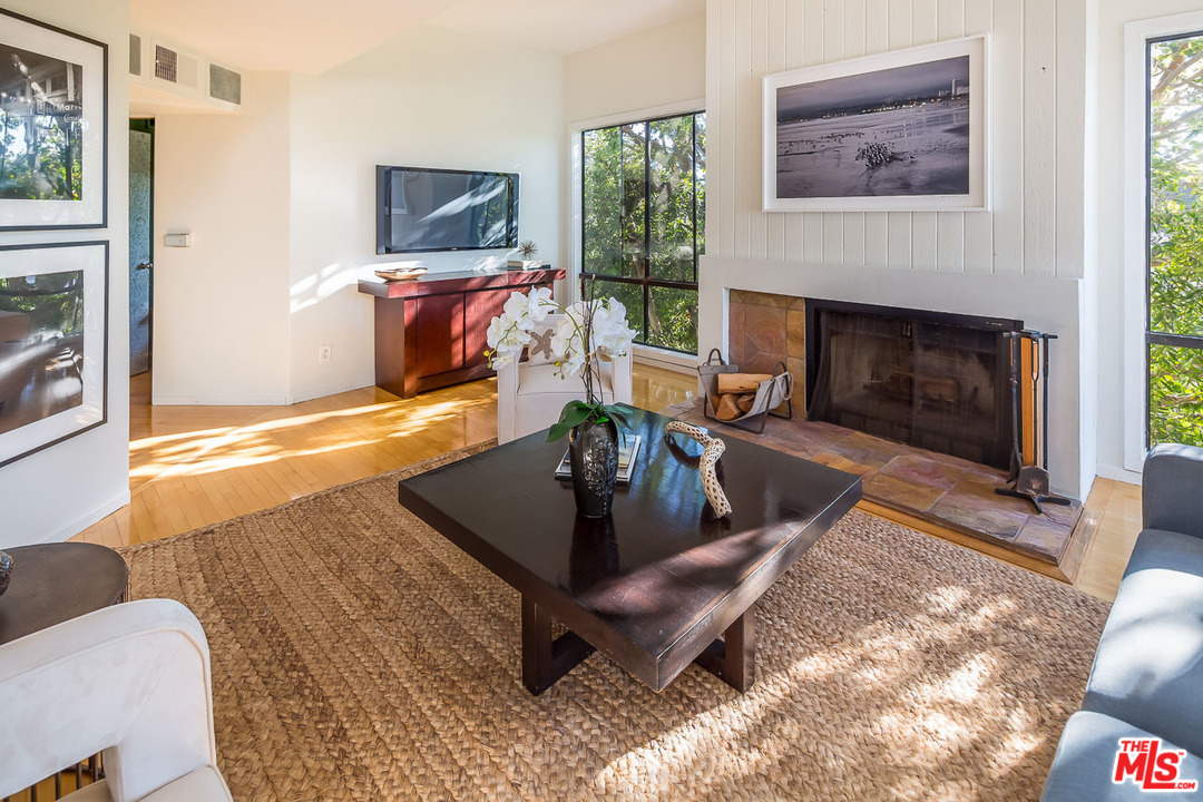 2607 2nd Street, Unit 1 Santa Monica, CA 90405 - Photo 3 of 32