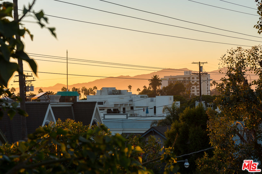 2607 2nd Street, Unit 1 Santa Monica, CA 90405 - Photo 27 of 32