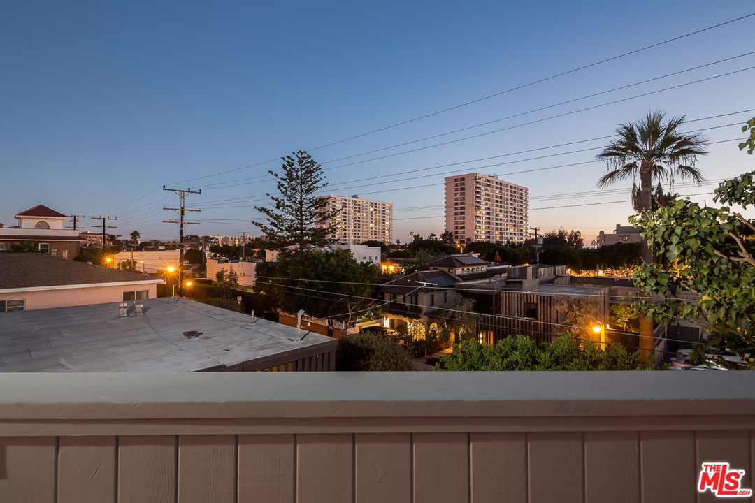 2607 2nd Street, Unit 1 Santa Monica, CA 90405 - Photo 28 of 32