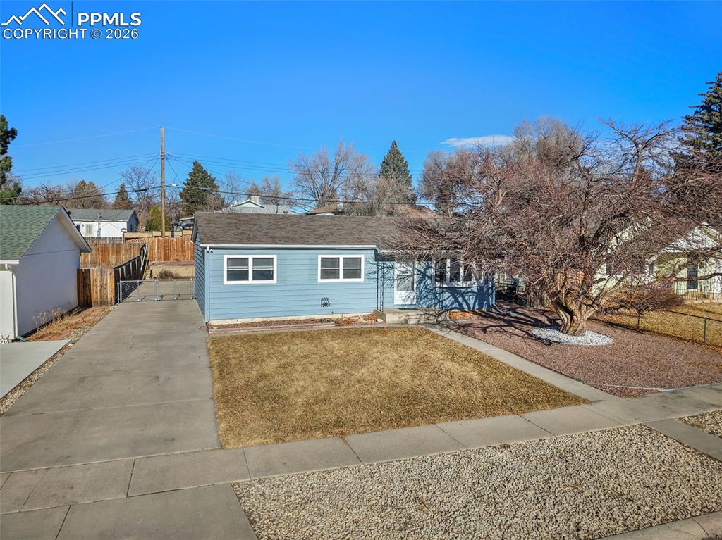 1338 Edith Lane Colorado Springs, CO 80909 - Photo 2 of 28