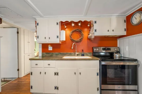 $1,155,000 | 38 High Street, Rockport, MA 01966