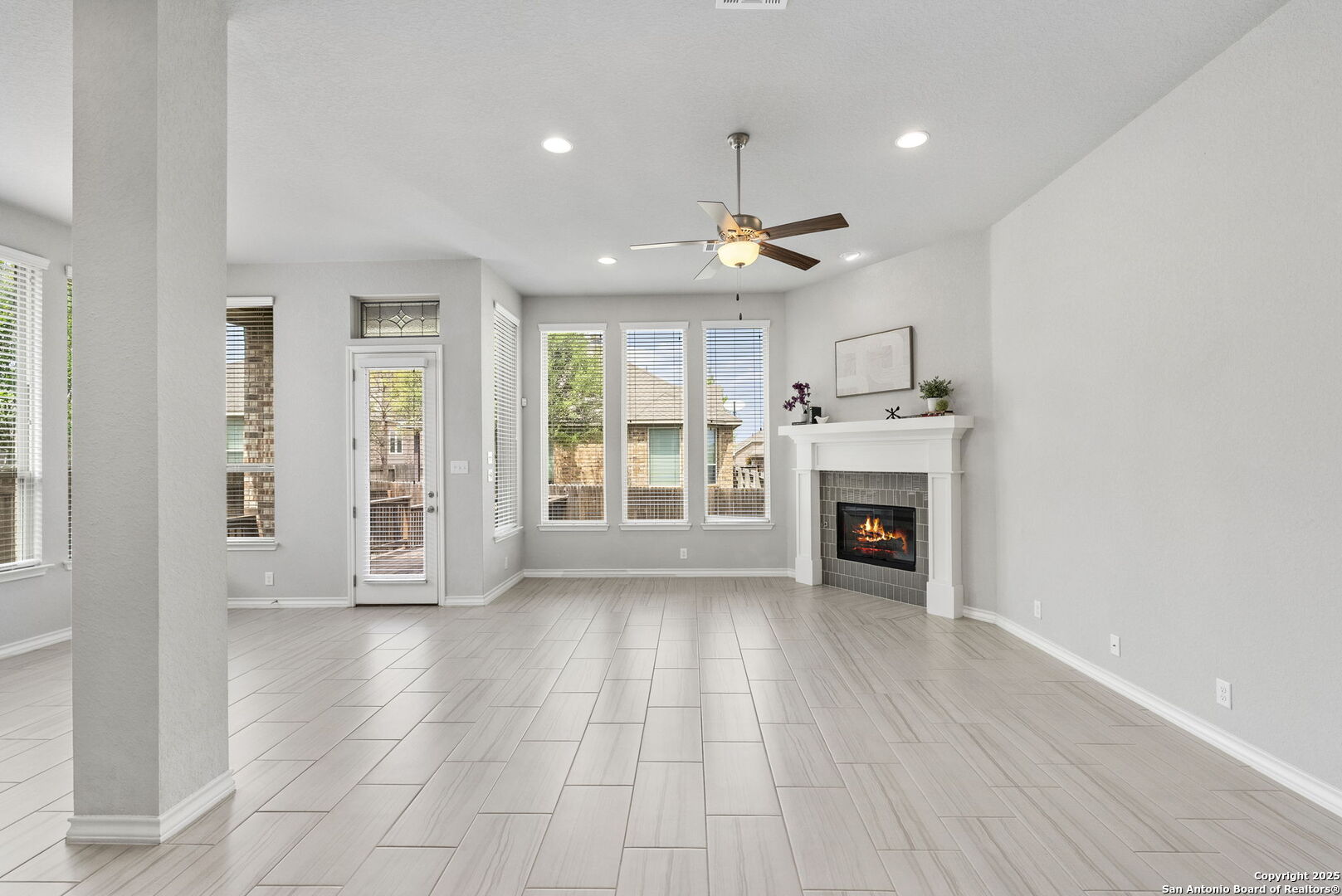 9753 Monken Boerne, TX 78006 - Photo 4 of 38