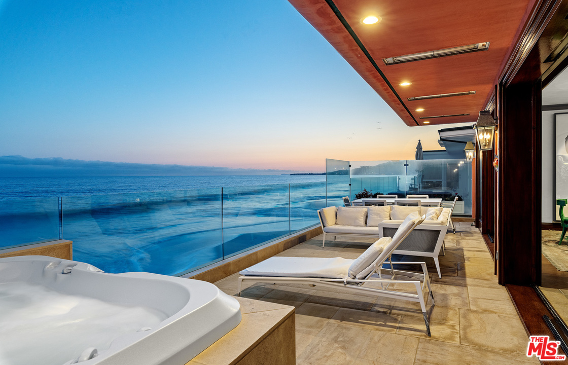 21848 Pacific Coast Highway Malibu, CA 90265 - Photo 29 of 44