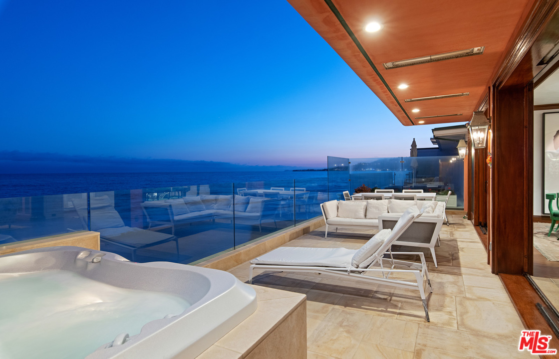 21848 Pacific Coast Highway Malibu, CA 90265 - Photo 35 of 44