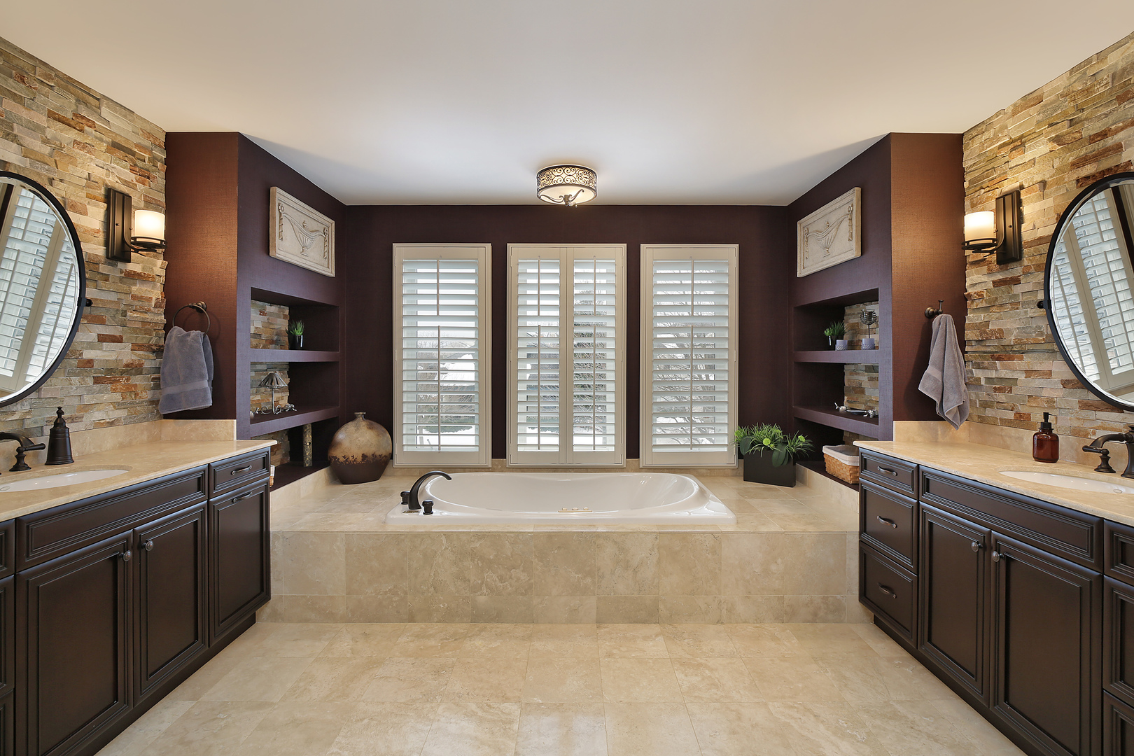 78 Ronan Road Highwood, IL 60040 - Photo 17 of 27 a large spacious bathroom with a large tub and sink