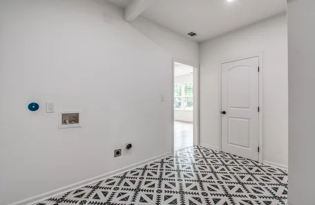 $3,950 | 1781 Forest Avenue, Memphis, TN 38112