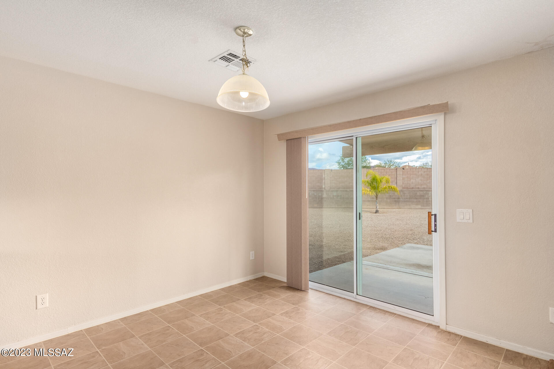 3499 South Double Echo Road Tucson, AZ 85735 - Photo 6 of 23