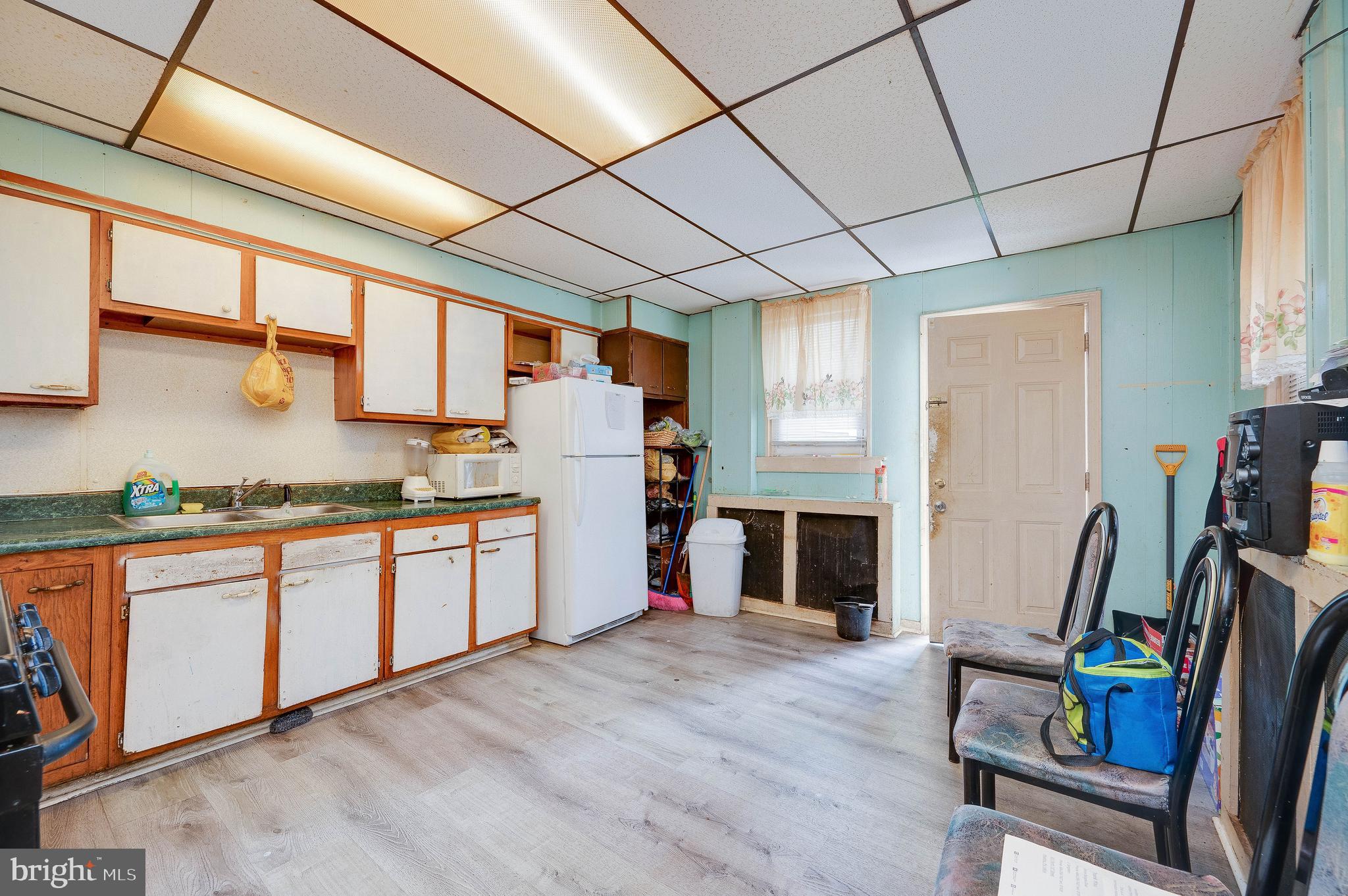 609 Ritter Street Reading, PA 19601 - Photo 10 of 24 Gallery Image 10