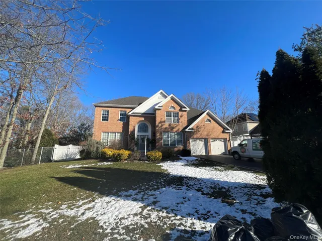 $5,500 | 39 Independence Way, Miller Place, NY 11764