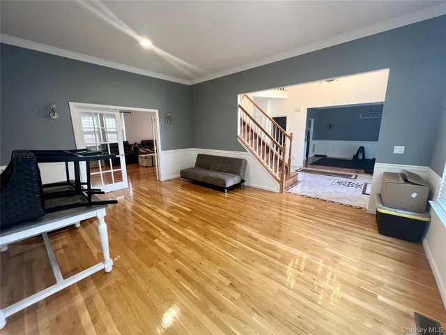 $5,500 | 39 Independence Way, Miller Place, NY 11764