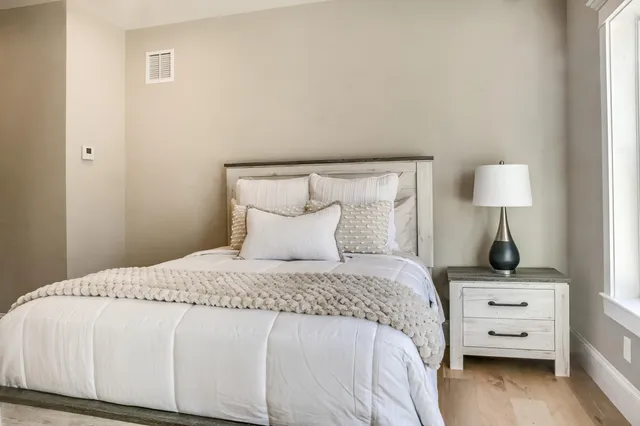 $1,379,000 | 18 Shipping Lane, Eliot, ME 03903