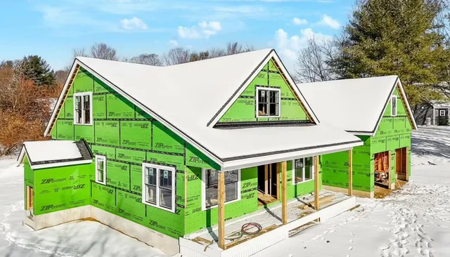 $1,379,000 | 18 Shipping Lane, Eliot, ME 03903
