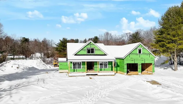 $1,379,000 | 18 Shipping Lane, Eliot, ME 03903