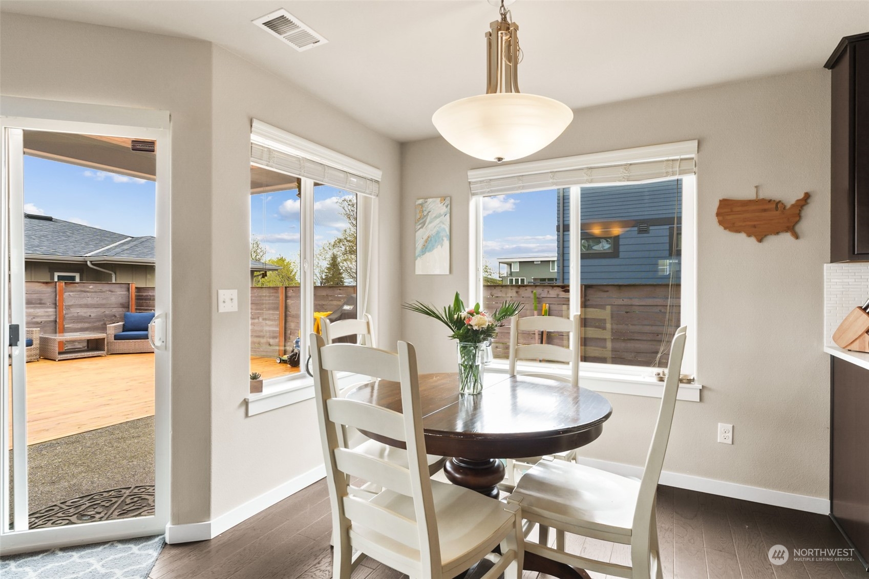 5125 North 49th Street Ruston, WA 98407 - Photo 10 of 40 Gallery Image 10