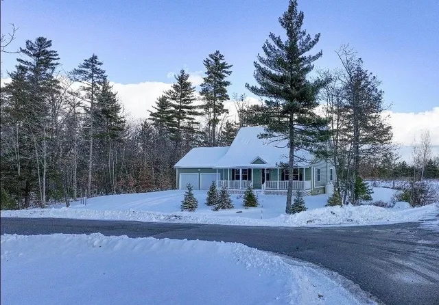 $599,900 | 293 Pemigewasset Drive, Center Conway, NH 03813