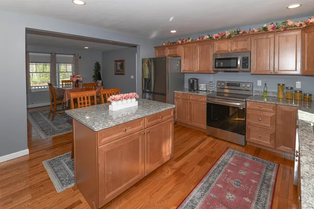 $599,900 | 293 Pemigewasset Drive, Center Conway, NH 03813