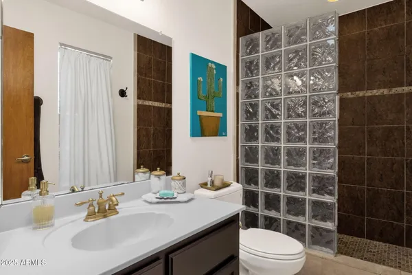 $1,099,000 | 89 North Riata Street, Gilbert, AZ 85234