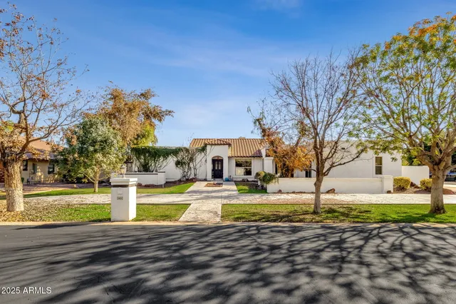 $1,099,000 | 89 North Riata Street, Gilbert, AZ 85234