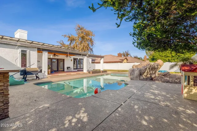 $1,099,000 | 89 North Riata Street, Gilbert, AZ 85234