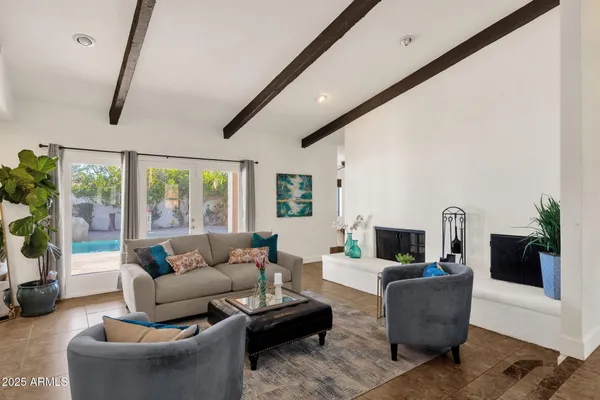 $1,099,000 | 89 North Riata Street, Gilbert, AZ 85234