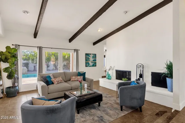 $1,099,000 | 89 North Riata Street, Gilbert, AZ 85234