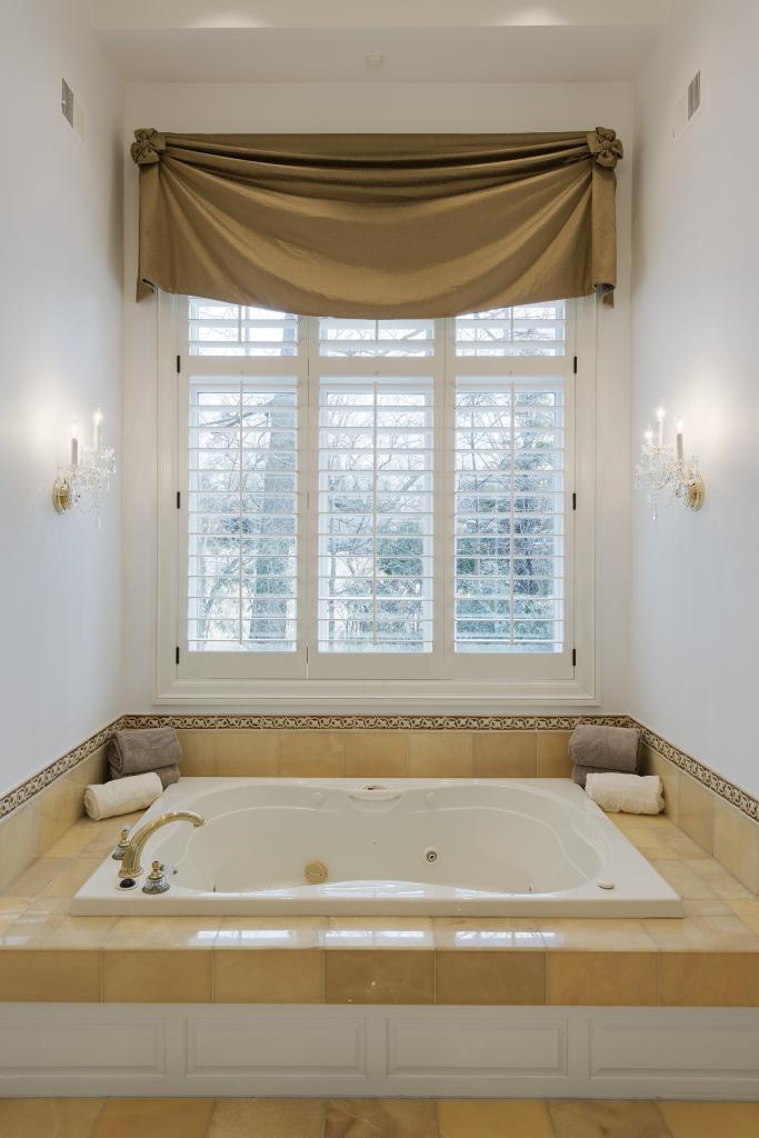 430 Ferndale Road West Wayzata, MN 55391 - Photo 28 of 34 Gallery Image 28