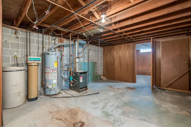 $219,900 | 776 East Prince Street, Lake Crystal, MN 56055