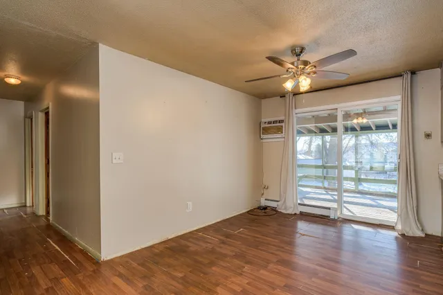 $219,900 | 776 East Prince Street, Lake Crystal, MN 56055