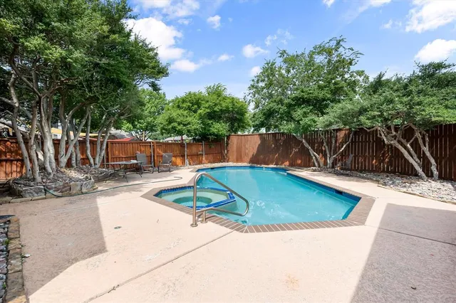 $539,899 | 1036 Clinton Street, Carrollton, TX 75007