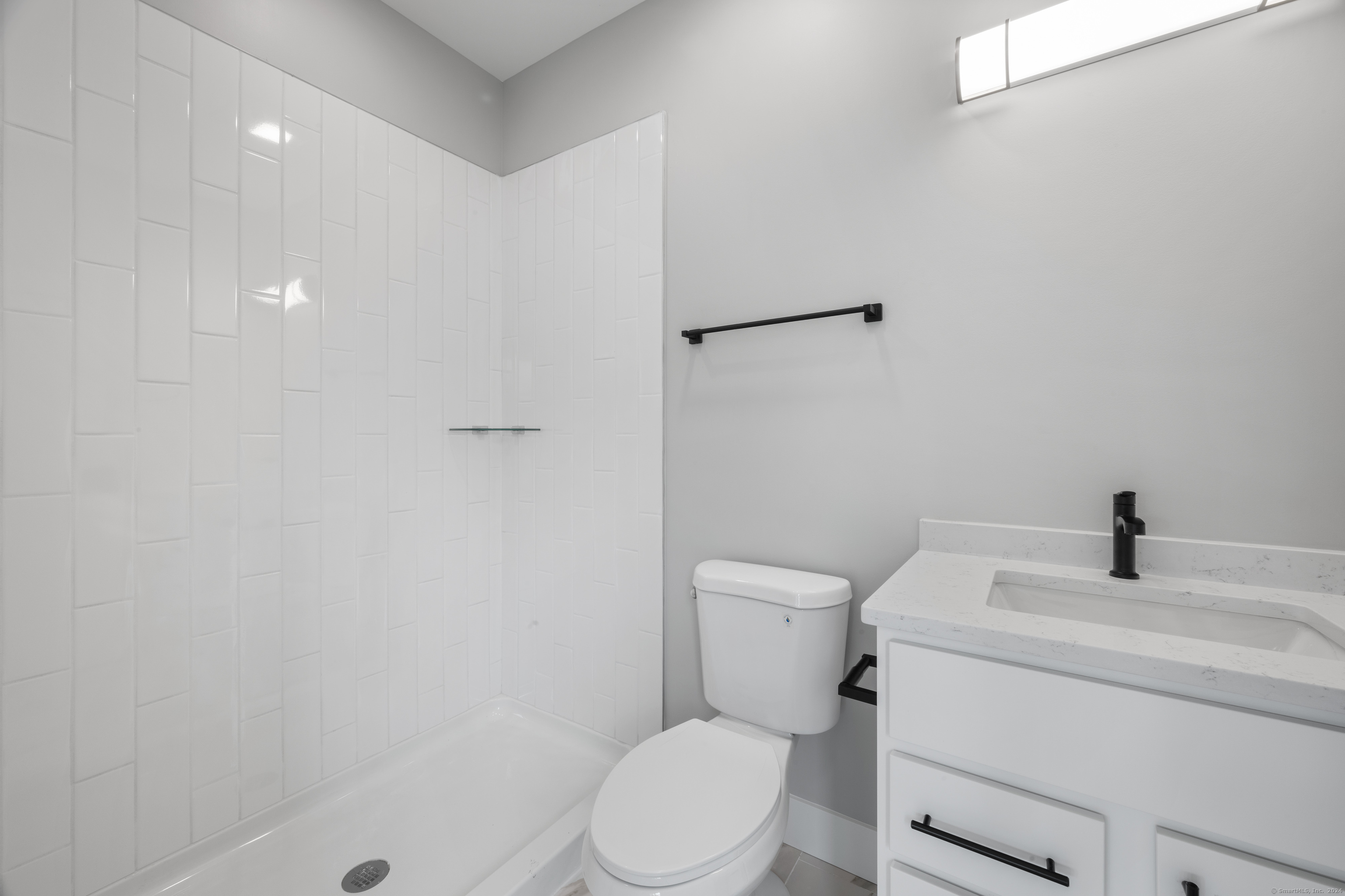 300 Harbour Close, Unit R New Haven, CT 06519 - Photo 14 of 40